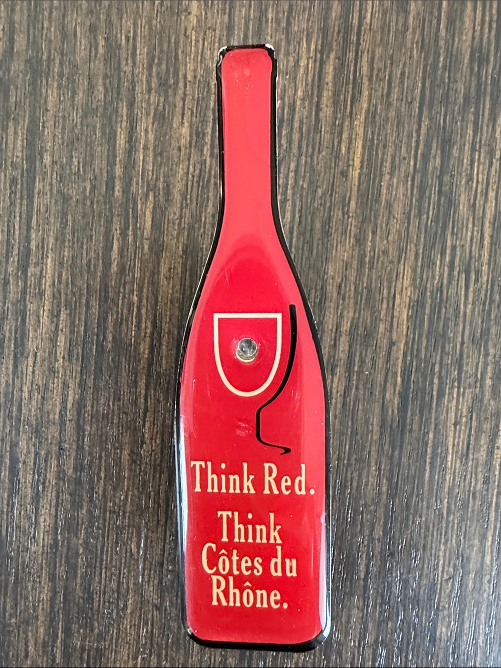 VINTAGE LIGHT UP WINE BOTTLE ADVERTISING BROOCH PIN Think Red CƓtes du RhƓne